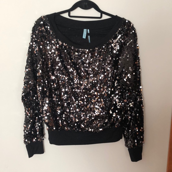 Sequin top Guess by Marciano (Medium) - Picture 3 of 4